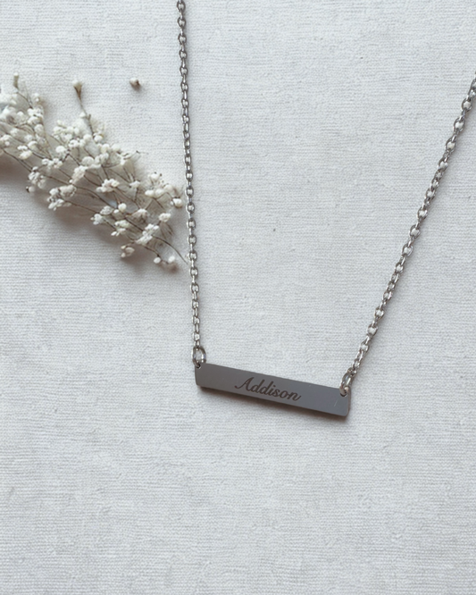 The bar necklace
